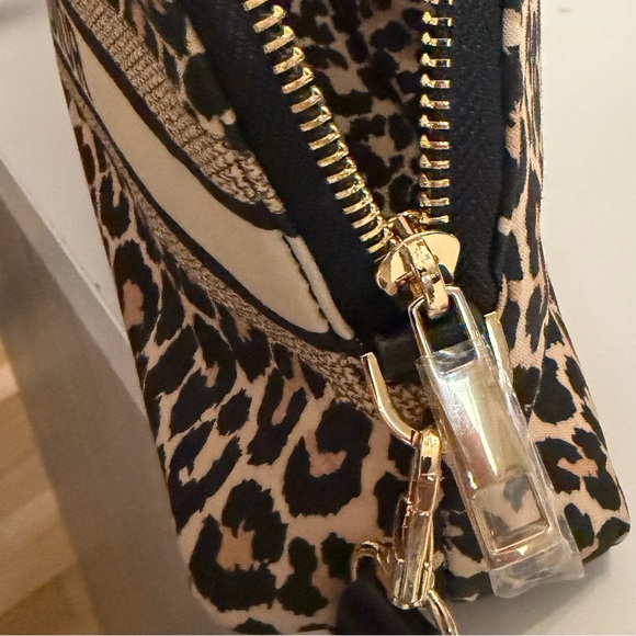 Dior GWP Black and Tan Leopard Crossbody Bag - Picture 8 of 8